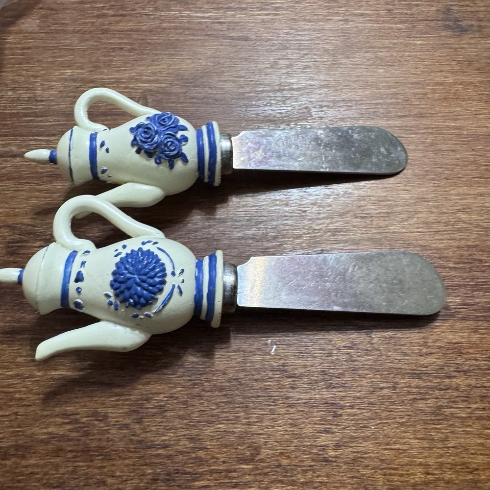 Boston Warehouse Teatime Spreaders - 2 Stainless Steel Knives -‎